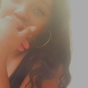 Meet your Posher, Kiwonna